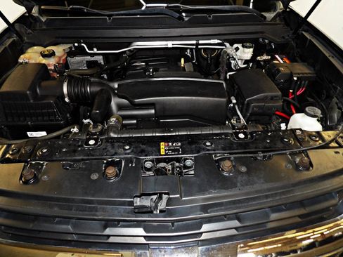 Used 2020 Chevrolet Colorado LT w/ Safety Package RWD image 20