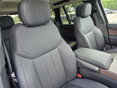Certified 2023 Land Rover Range Rover SE AWD/4WD image 27