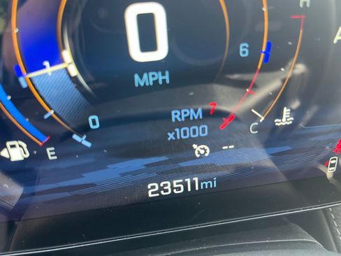 Used 2025 Chevrolet Equinox LT FWD image 40