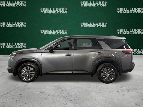 Used 2024 Nissan Pathfinder S FWD image 11
