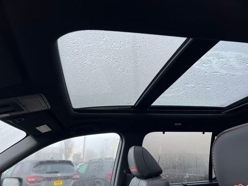 New 2025 Honda Pilot TrailSport image 29