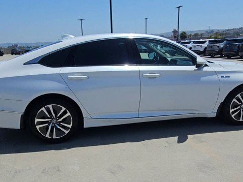 Used 2022 Honda Accord EX-L image 9