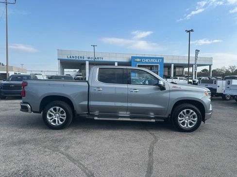 Used 2025 Chevrolet Silverado 1500 LTZ w/ Z71 Off-Road Package image 2
