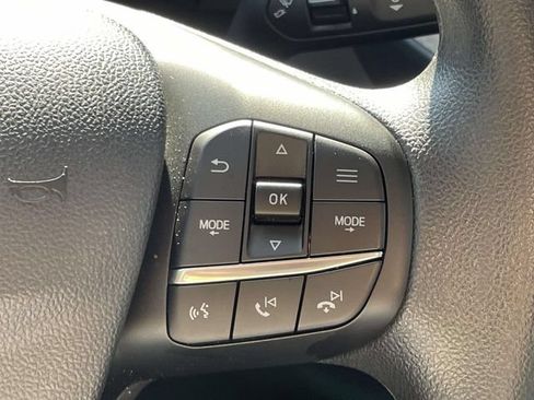 Certified 2025 Ford Maverick XLT w/ 4K Tow Package AWD/4WD image 21