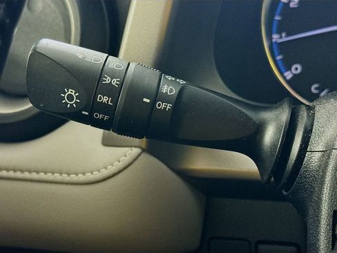 Used 2016 Toyota RAV4 XLE image 12