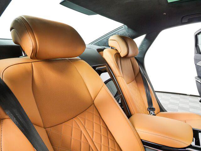 New 2027 Audi S8 AWD/4WD image 26