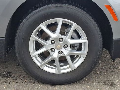 Used 2023 Chevrolet Equinox LT image 8