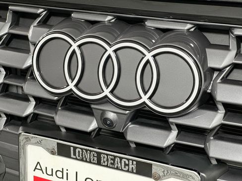 Used 2025 Audi Q5 Premium w/ Premium Plus AWD/4WD image 15