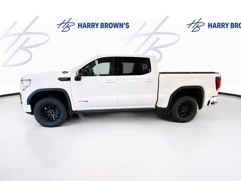 Used 2021 GMC Sierra 1500 AT4 w/ AT4 Premium Package AWD/4WD image 8