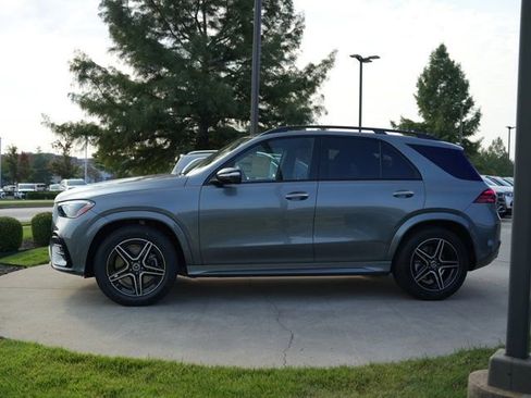 Certified 2026 Mercedes-Benz GLE 450 4MATIC image 4