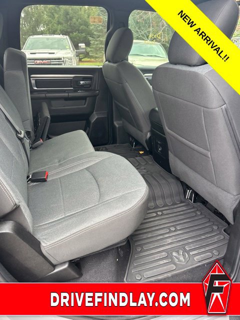 Used 2022 RAM 1500 Warlock w/ Ceramic Grey Warlock Package AWD/4WD image 9