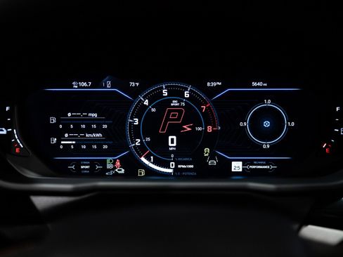 Used 2025 Lamborghini Urus Performante AWD/4WD image 13