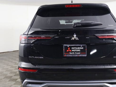 New 2026 Mitsubishi Outlander SE AWD/4WD image 16