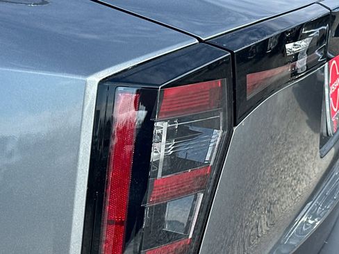 New 2026 Nissan Kicks SR w/ Illumination Package image 16