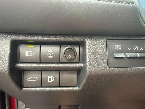 Used 2019 Toyota Avalon XSE FWD image 15