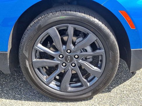 Used 2024 Chevrolet Equinox RS w/ LPO, Floor Liner Package AWD/4WD image 8