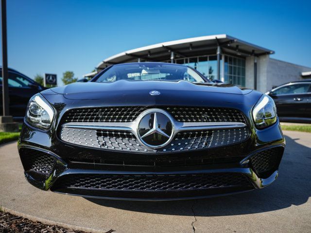 Used 2017 Mercedes-Benz SL 550 image 7