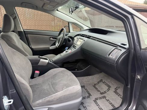 Used 2013 Toyota Prius Two image 14