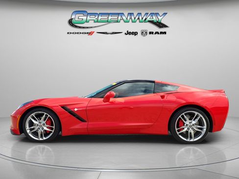 Used 2015 Chevrolet Corvette Stingray w/ 2LT Preferred Equipment Group image 5