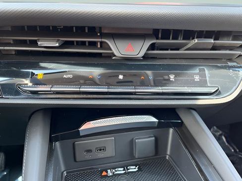 New 2026 Buick Envision Preferred AWD/4WD image 18
