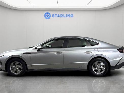 Used 2025 Hyundai Sonata SE image 4