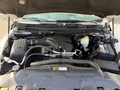 Used 2016 RAM 1500 Sport RWD image 28