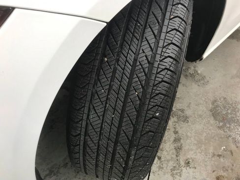 Used 2023 Mercedes-Benz C 300 4MATIC Sedan image 40