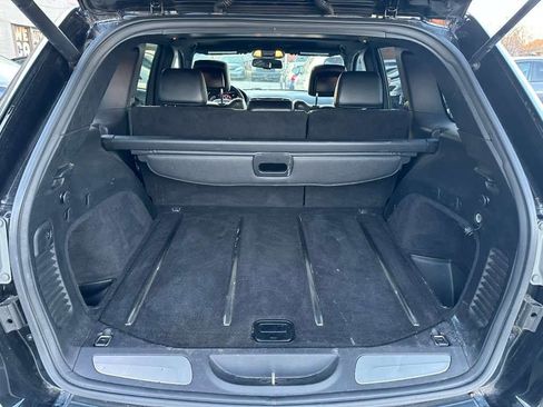 Used 2015 Jeep Grand Cherokee Limited image 24