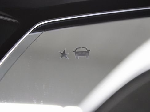 Used 2023 Cadillac Escalade Premium Luxury Platinum image 83