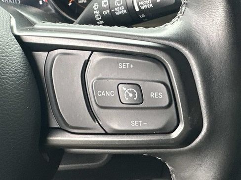 Used 2021 Jeep Wrangler Unlimited Sport AWD/4WD image 25