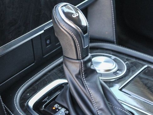 Used 2023 INFINITI QX80 Luxe w/ Cargo Package image 19