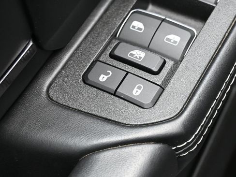 Used 2025 RAM 2500 Rebel w/ Rebel Level 2 Equipment Group image 15