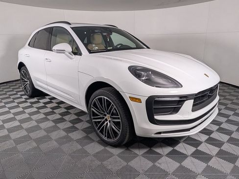 New 2026 Porsche Macan AWD/4WD image 9