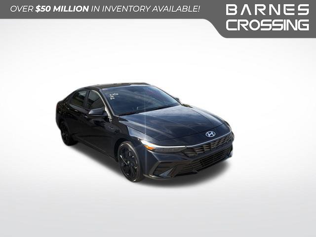Used 2026 Hyundai Elantra SEL FWD image 1