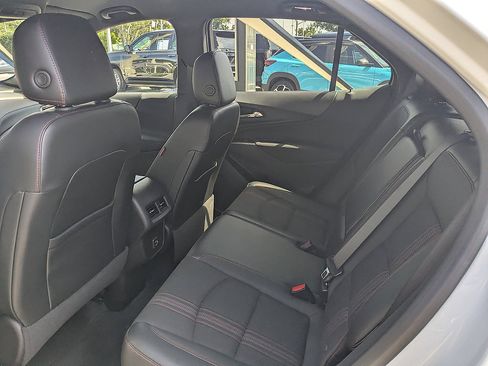 Used 2024 Chevrolet Equinox RS FWD image 57