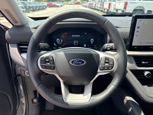 New 2026 Ford Explorer Active AWD/4WD image 25