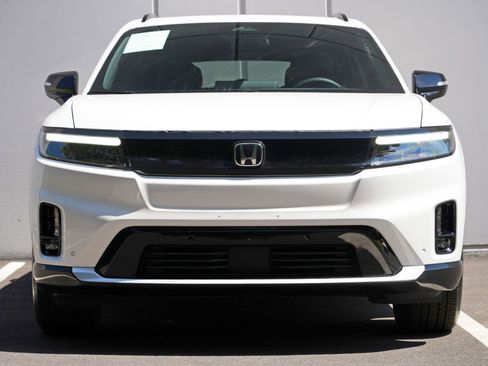 Used 2025 Honda Prologue Touring image 6