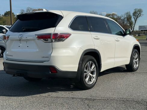 Used 2015 Toyota Highlander Plus image 5