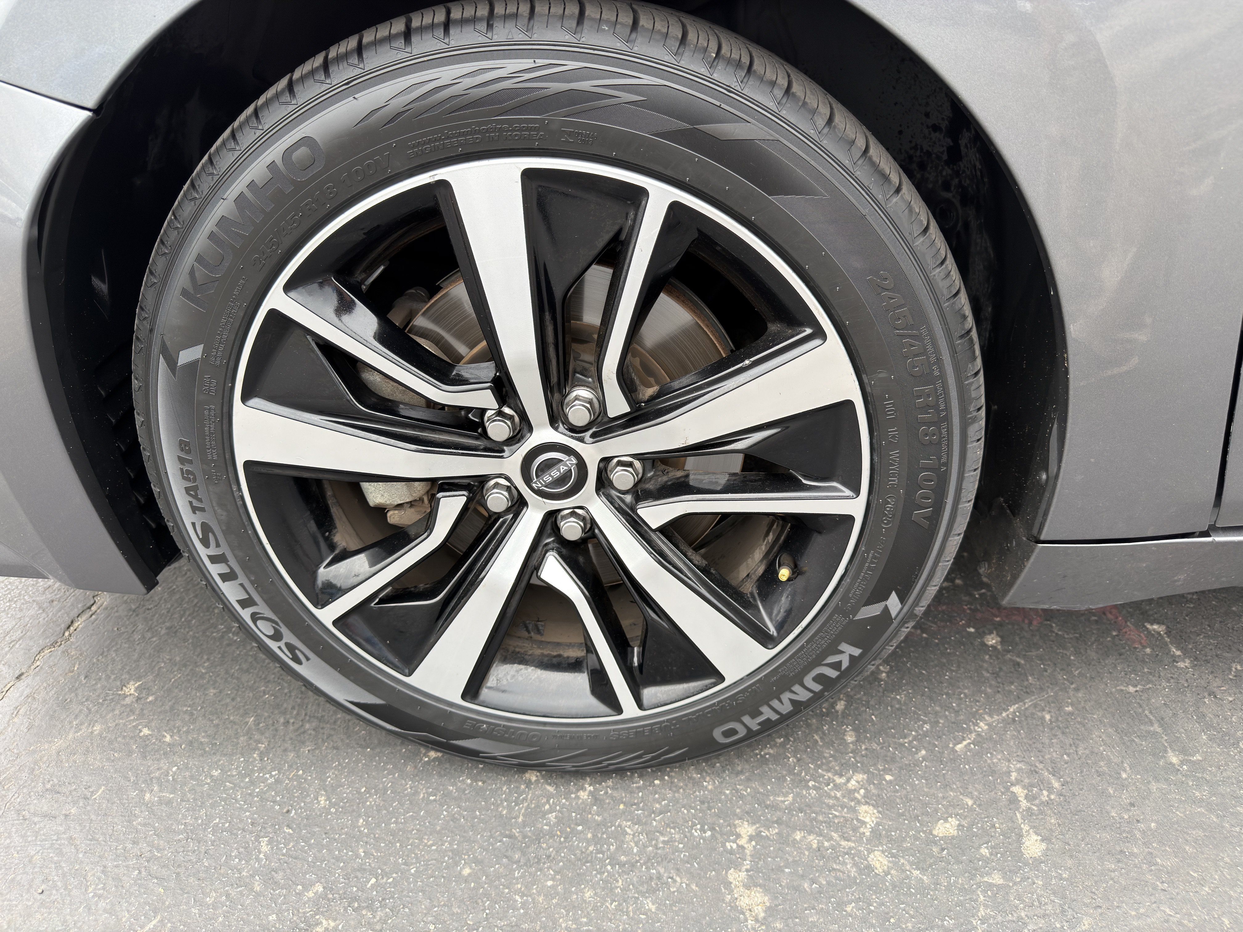 Used 2023 Nissan Maxima SV w/ Floor Mat Group FWD image 37