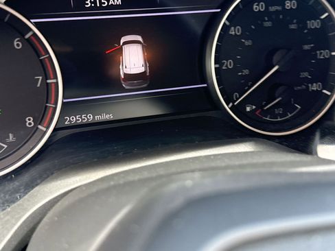 Used 2025 Nissan Rogue SV image 9