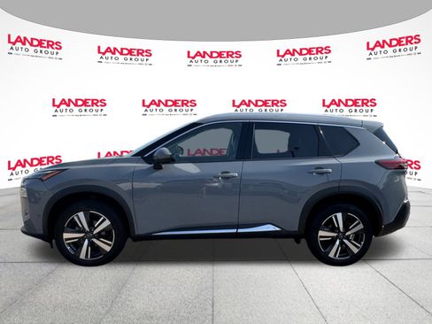 Used 2023 Nissan Rogue SL w/ SL Premium Package image 6