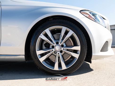 Used 2015 Mercedes-Benz C 300 Sedan w/ Hands-Free Access Package image 10