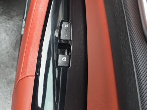 Used 2023 Kia Sportage SX FWD image 40
