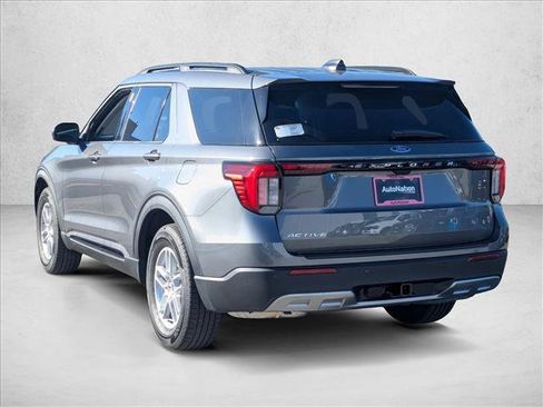 New 2026 Ford Explorer Active w/ Active Comfort Package image 9