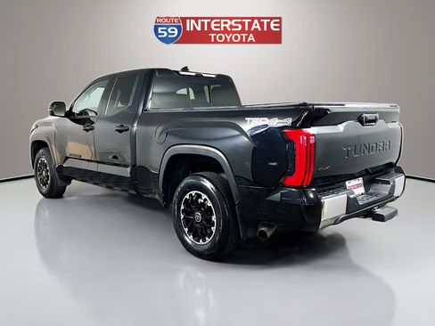 Used 2022 Toyota Tundra SR5 w/ TRD Off-Road Package AWD/4WD image 5