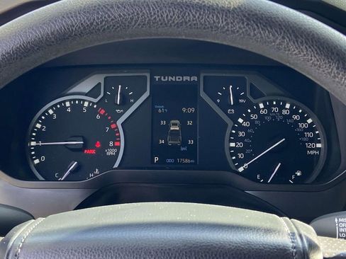 Used 2024 Toyota Tundra SR AWD/4WD image 34