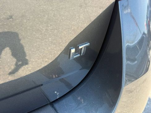 Used 2017 Chevrolet Equinox LT FWD image 13