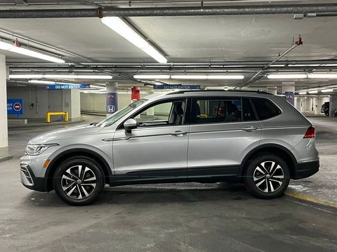 Certified 2022 Volkswagen Tiguan S image 31