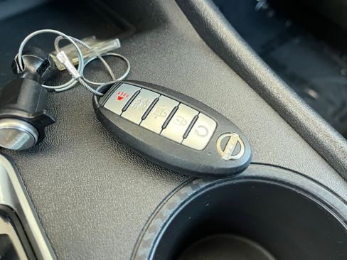 Used 2025 Nissan Altima 2.5 SV FWD image 21