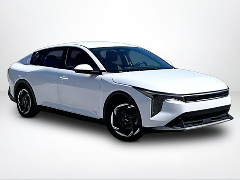Used 2025 Kia K4 EX FWD image 13